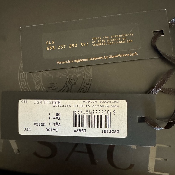 VERSACE WALLET - Picture 2 of 8